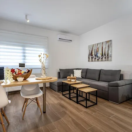 Skalidis Apartment Volos