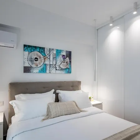 Skalidis Apartament *